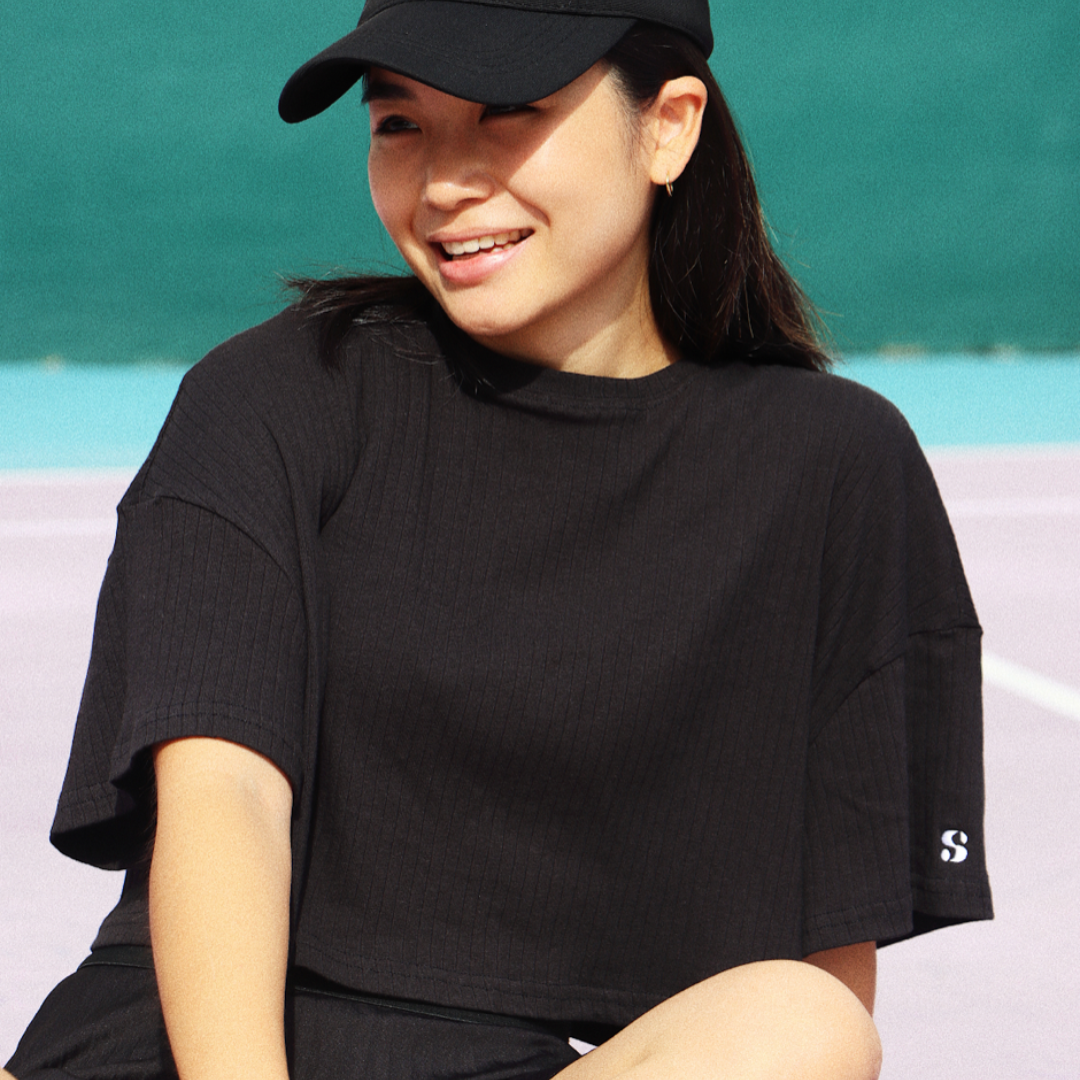 black tennis basics top